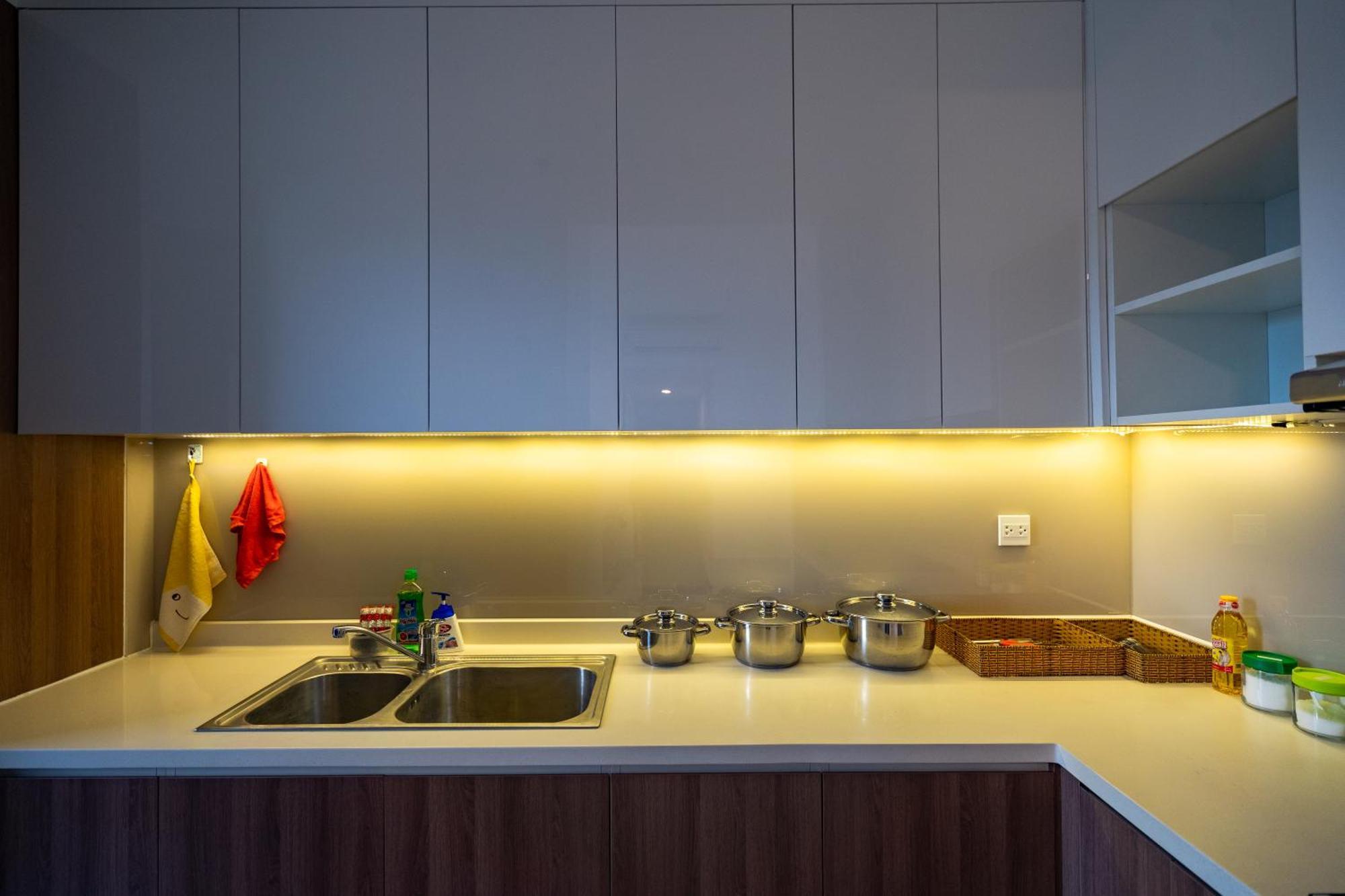 Central Business District Rivergate Apartment - Free Pickup & Pool Хошимін Екстер'єр фото