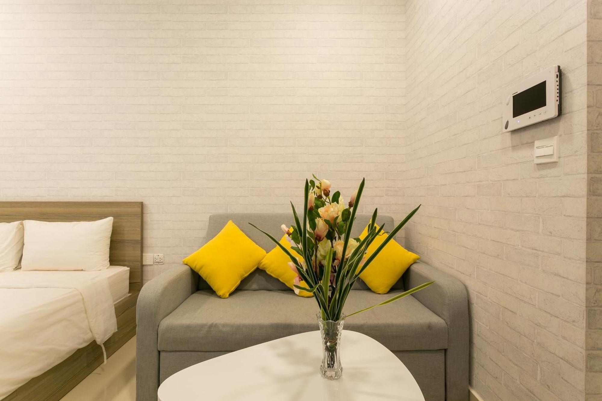 Central Business District Rivergate Apartment - Free Pickup & Pool Хошимін Екстер'єр фото